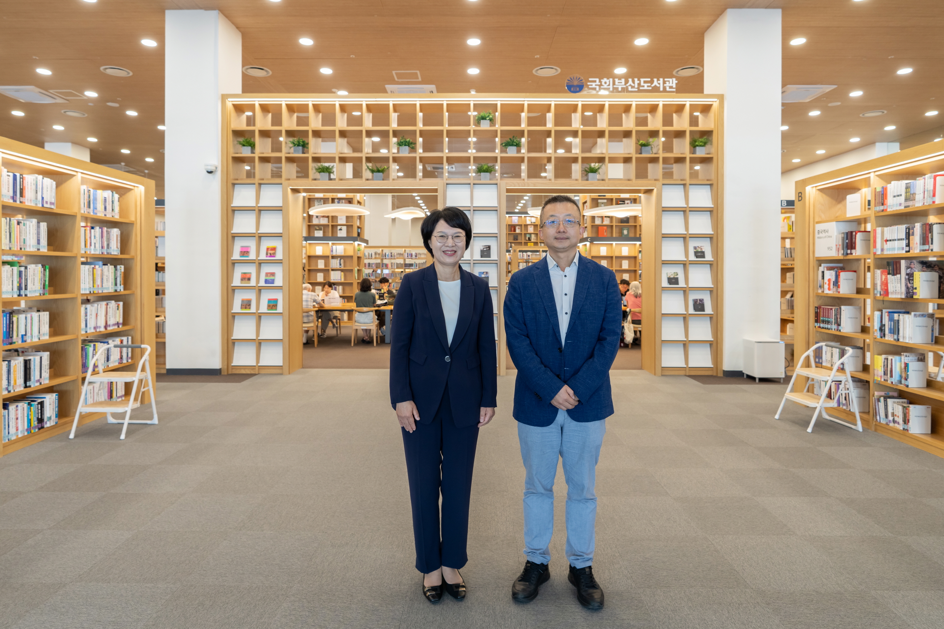 중국 상하이 도서관 내방